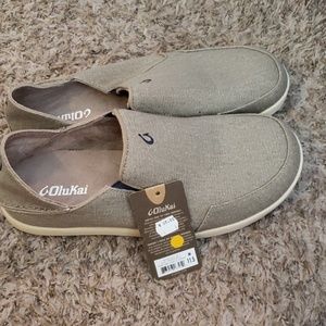 Brand New Olukai Nohea Lole 11.5